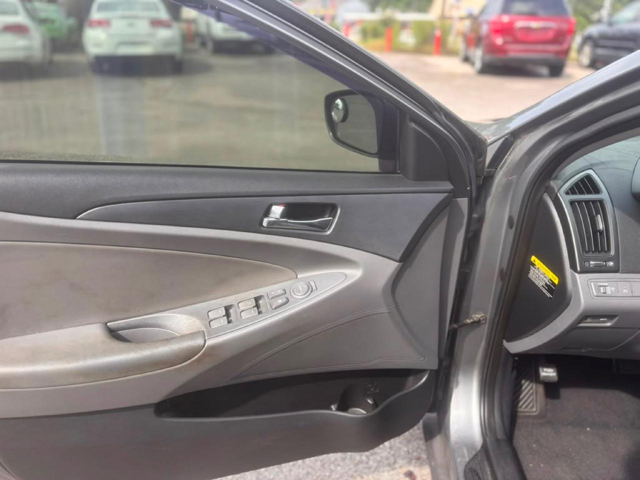 Hyundai Sonata Limited Auto 2013