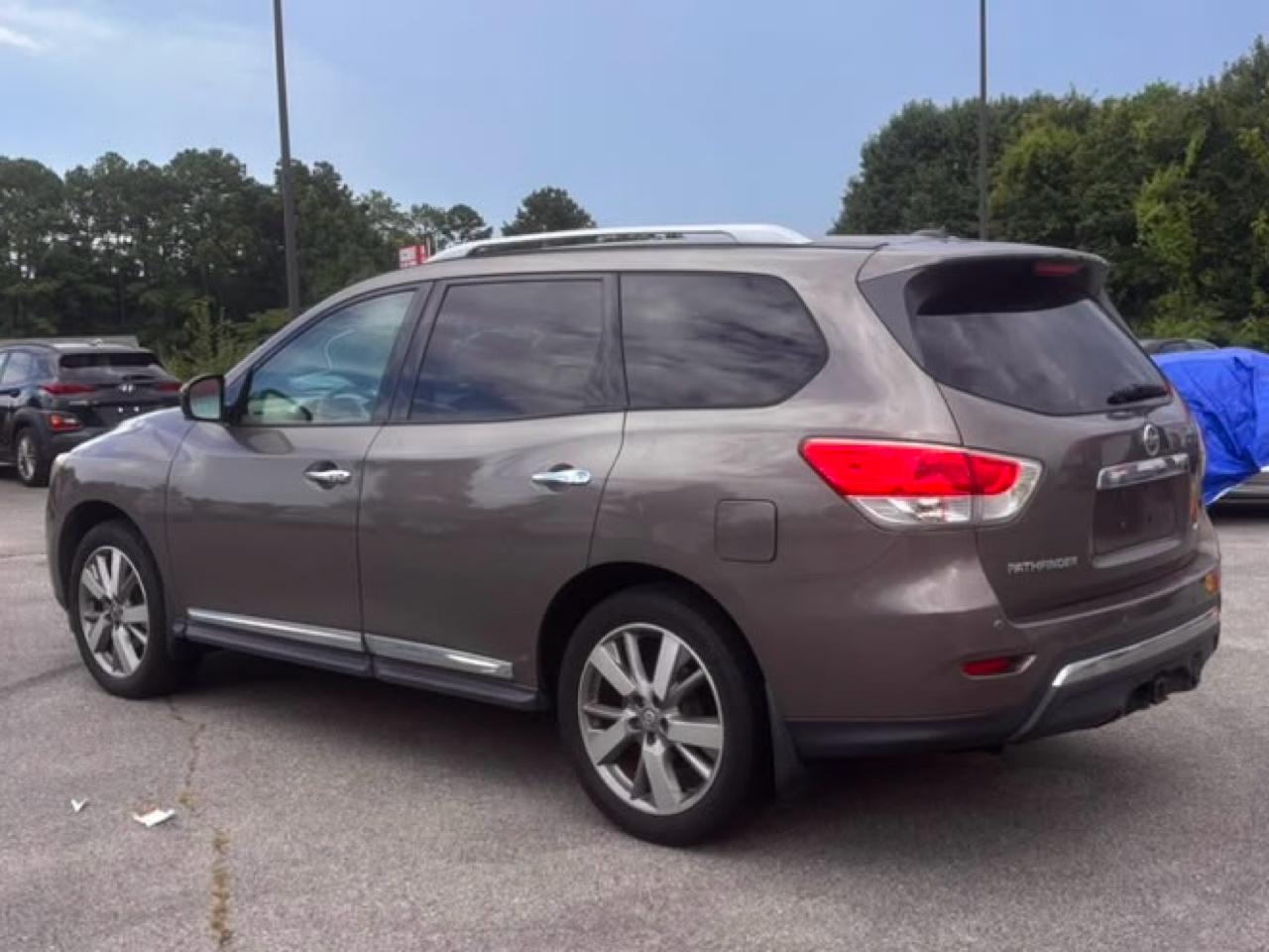 Nissan Pathfinder Platinum 2013
