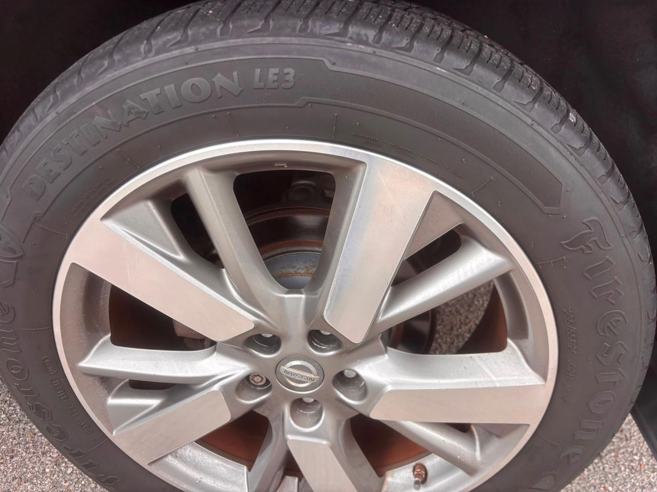 Nissan Pathfinder Platinum 2013