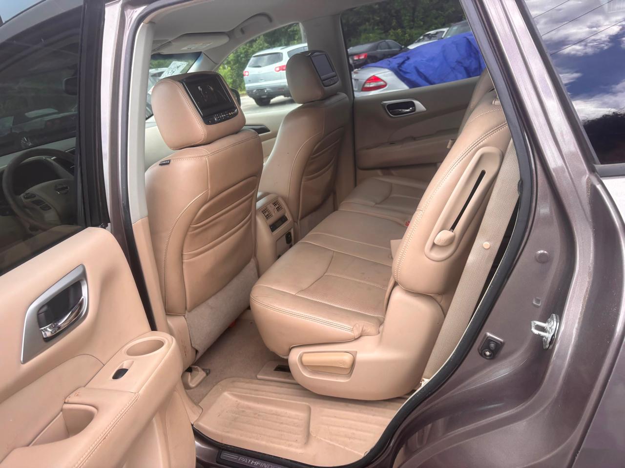 Nissan Pathfinder Platinum 2013
