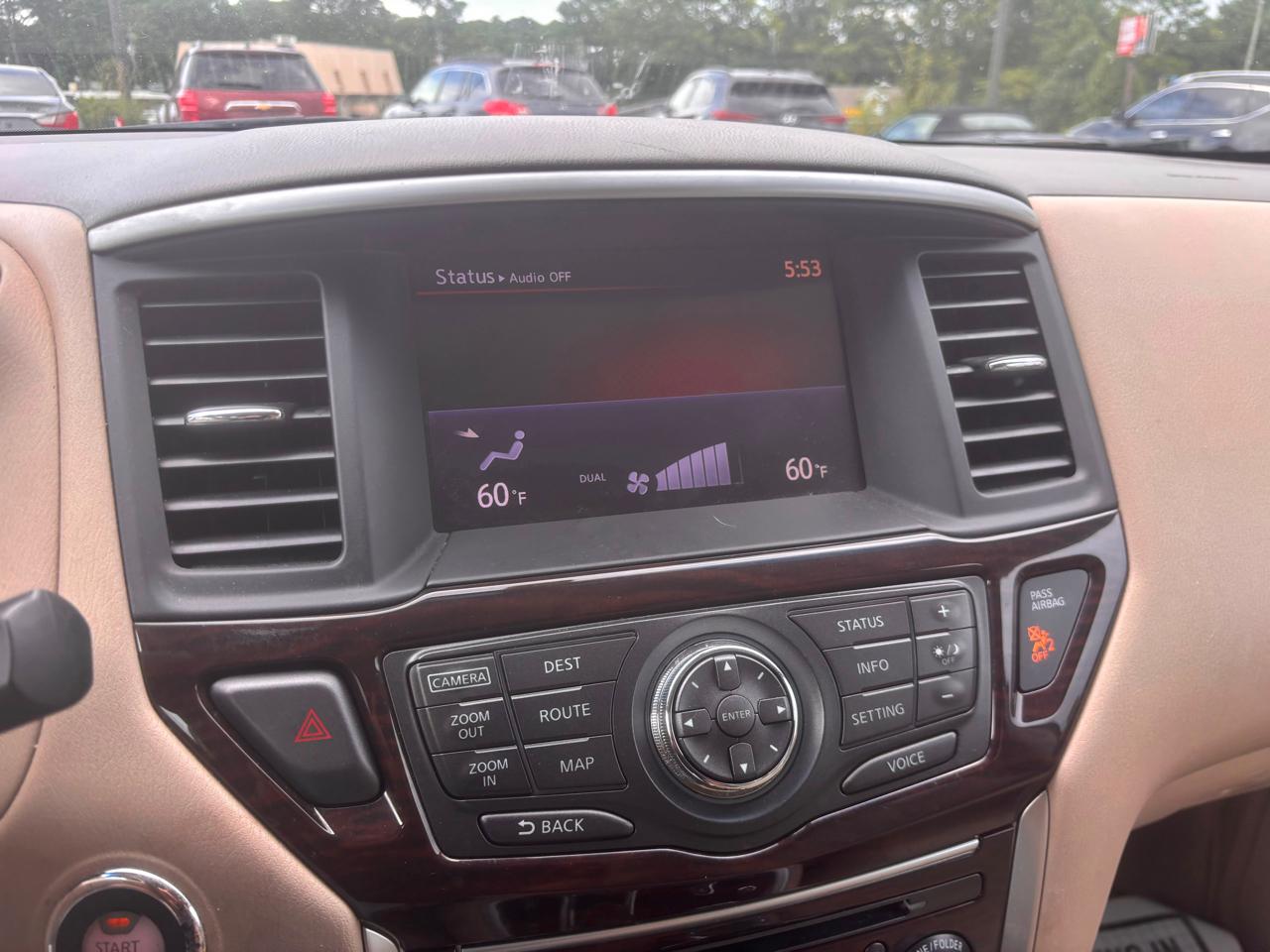 Nissan Pathfinder Platinum 2013