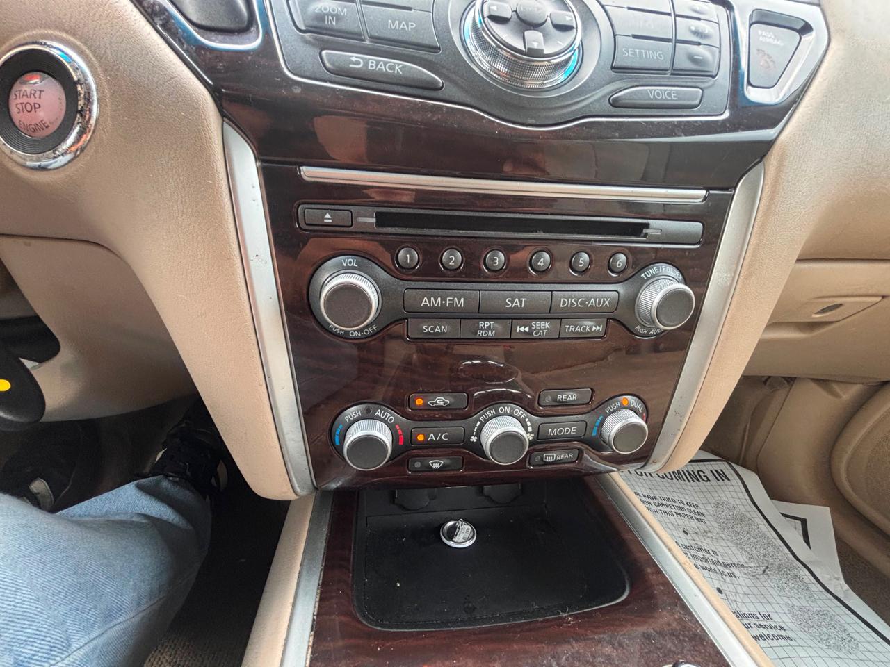 Nissan Pathfinder Platinum 2013