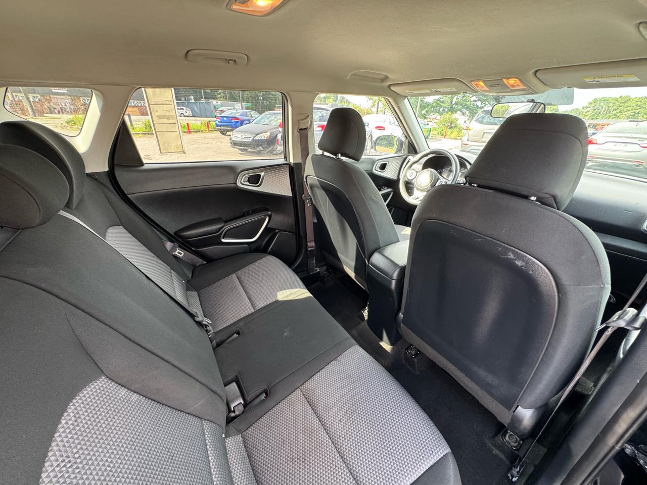 Kia Soul LX 2022