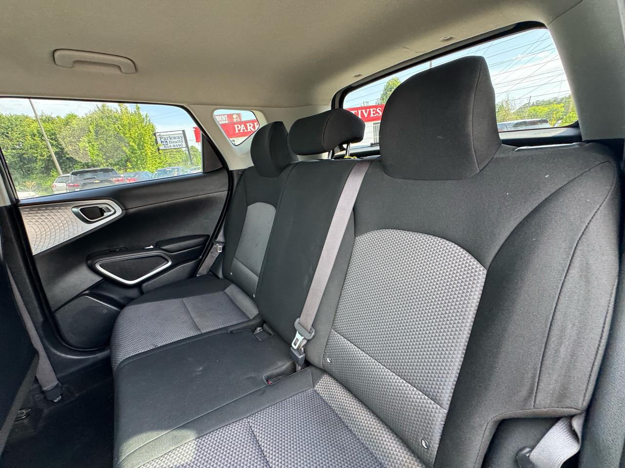 Kia Soul LX 2022