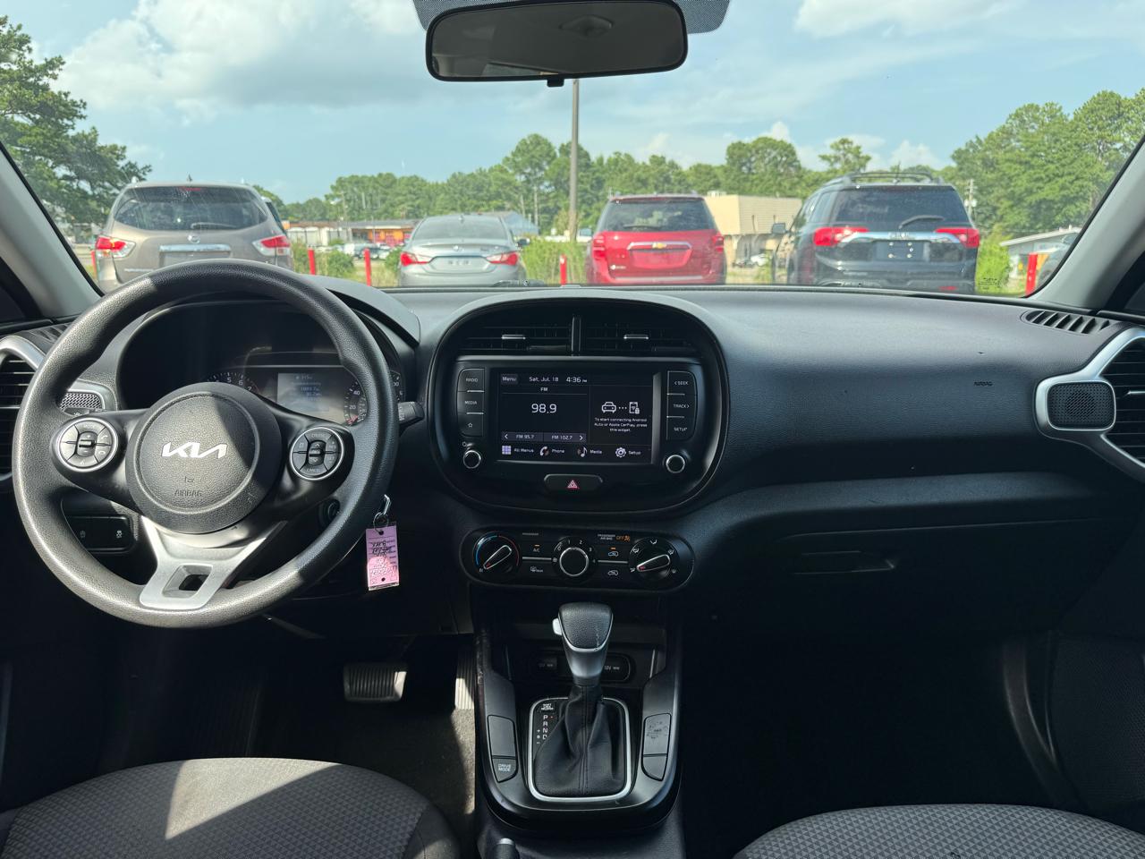 Kia Soul LX 2022