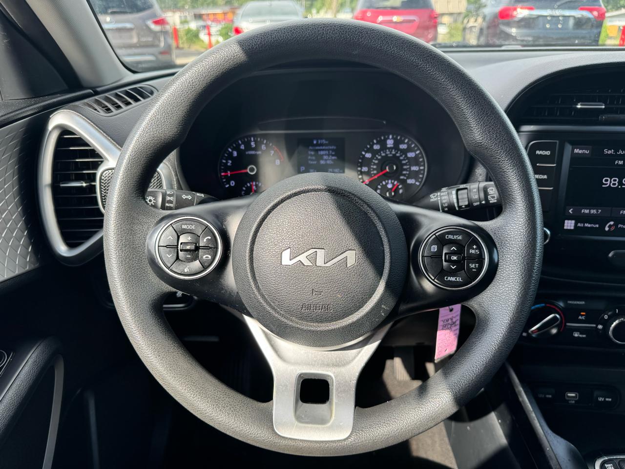 Kia Soul LX 2022