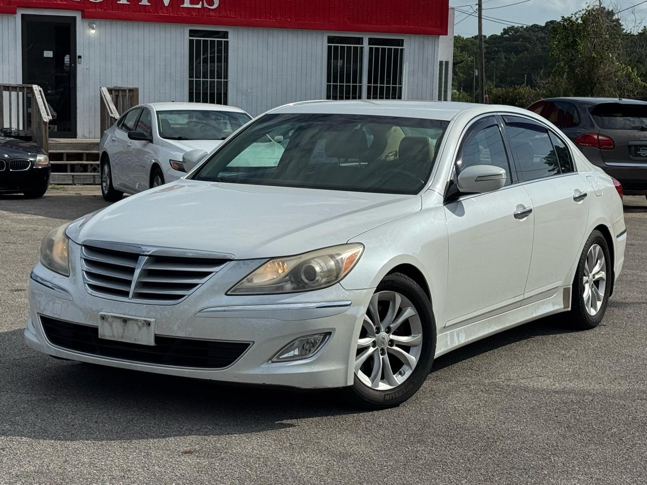 Hyundai Genesis 3.8L 2012
