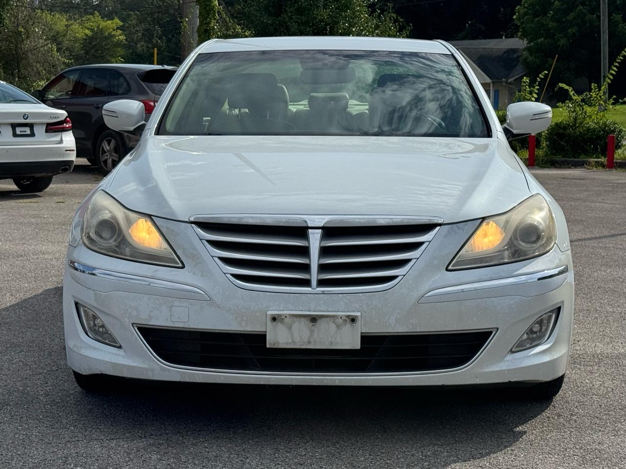 Hyundai Genesis 3.8L 2012