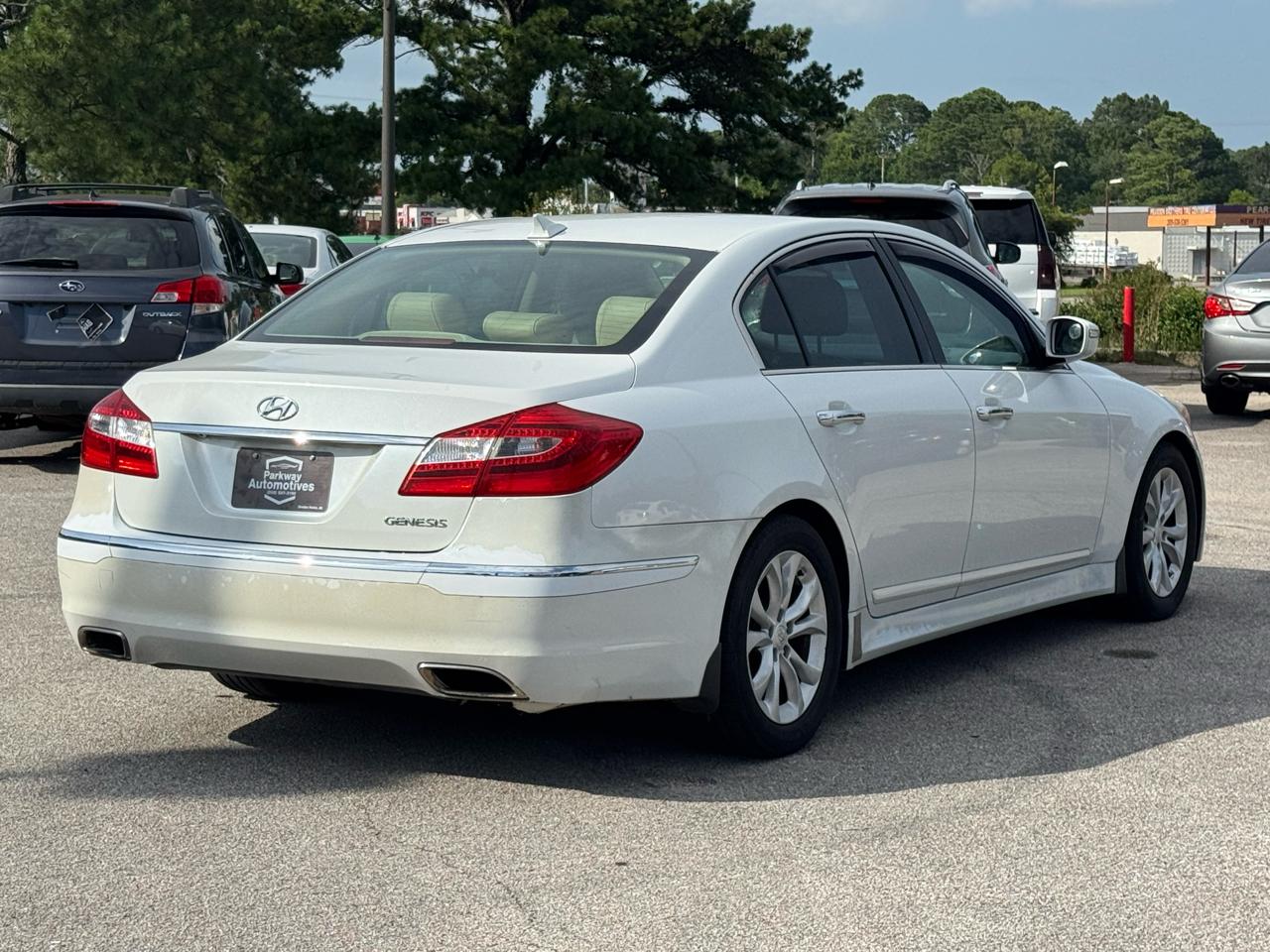 Hyundai Genesis 3.8L 2012