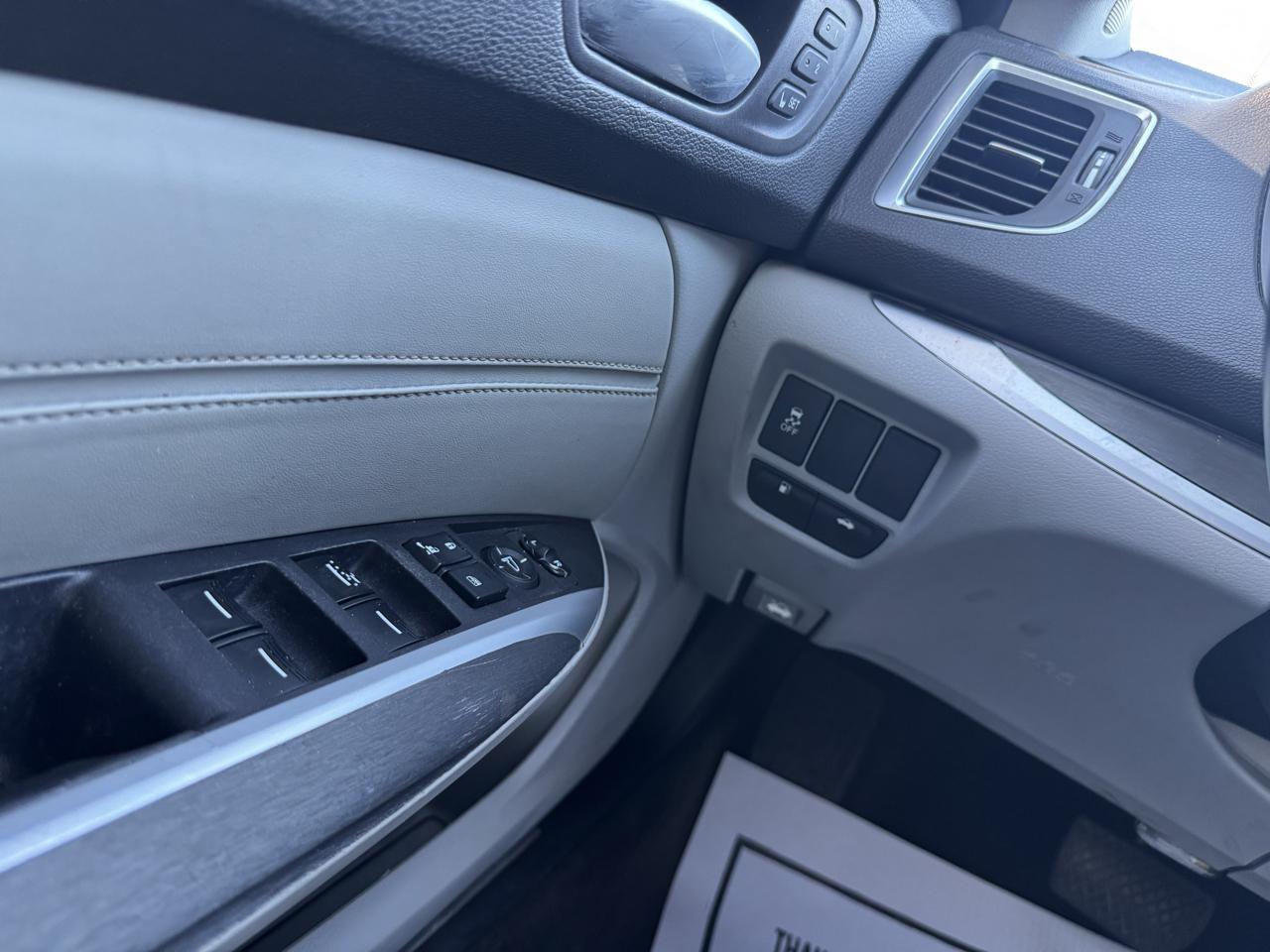 Acura TLX 8-Spd DCT 2015