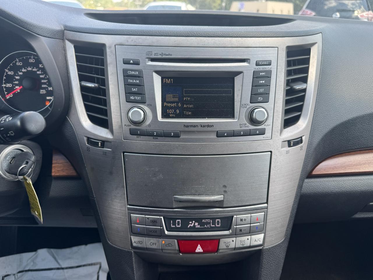 Subaru Outback 2.5i Limited 2014