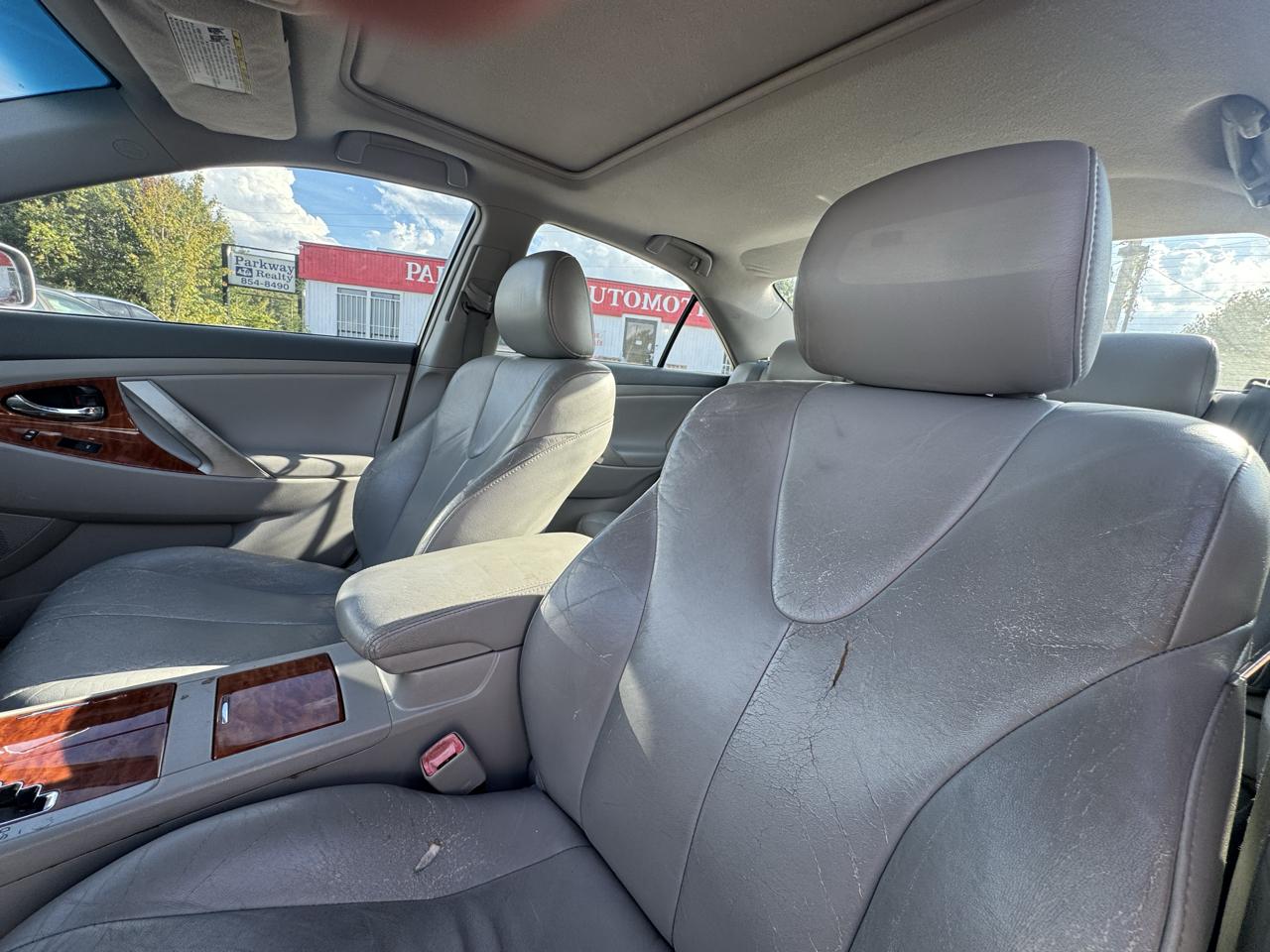 Toyota Camry XLE 2010