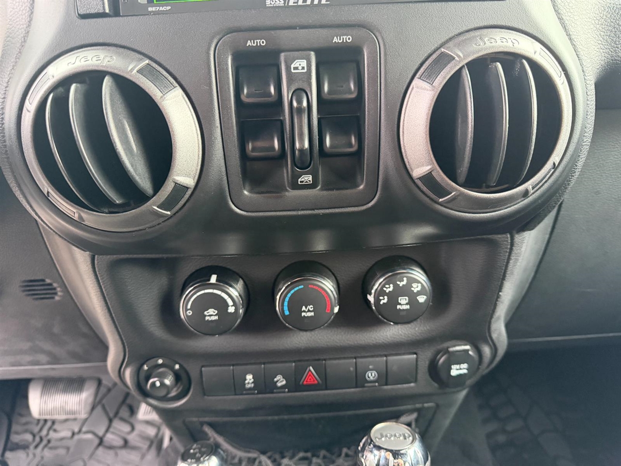 Jeep Wrangler Unlimited Sport 4WD 2017