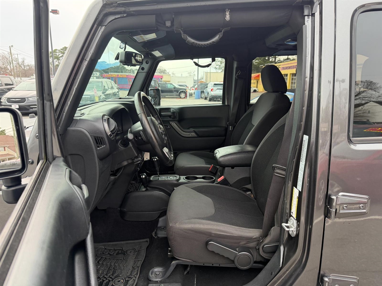 Jeep Wrangler Unlimited Sport 4WD 2017