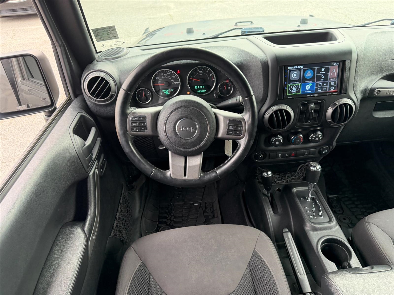 Jeep Wrangler Unlimited Sport 4WD 2017