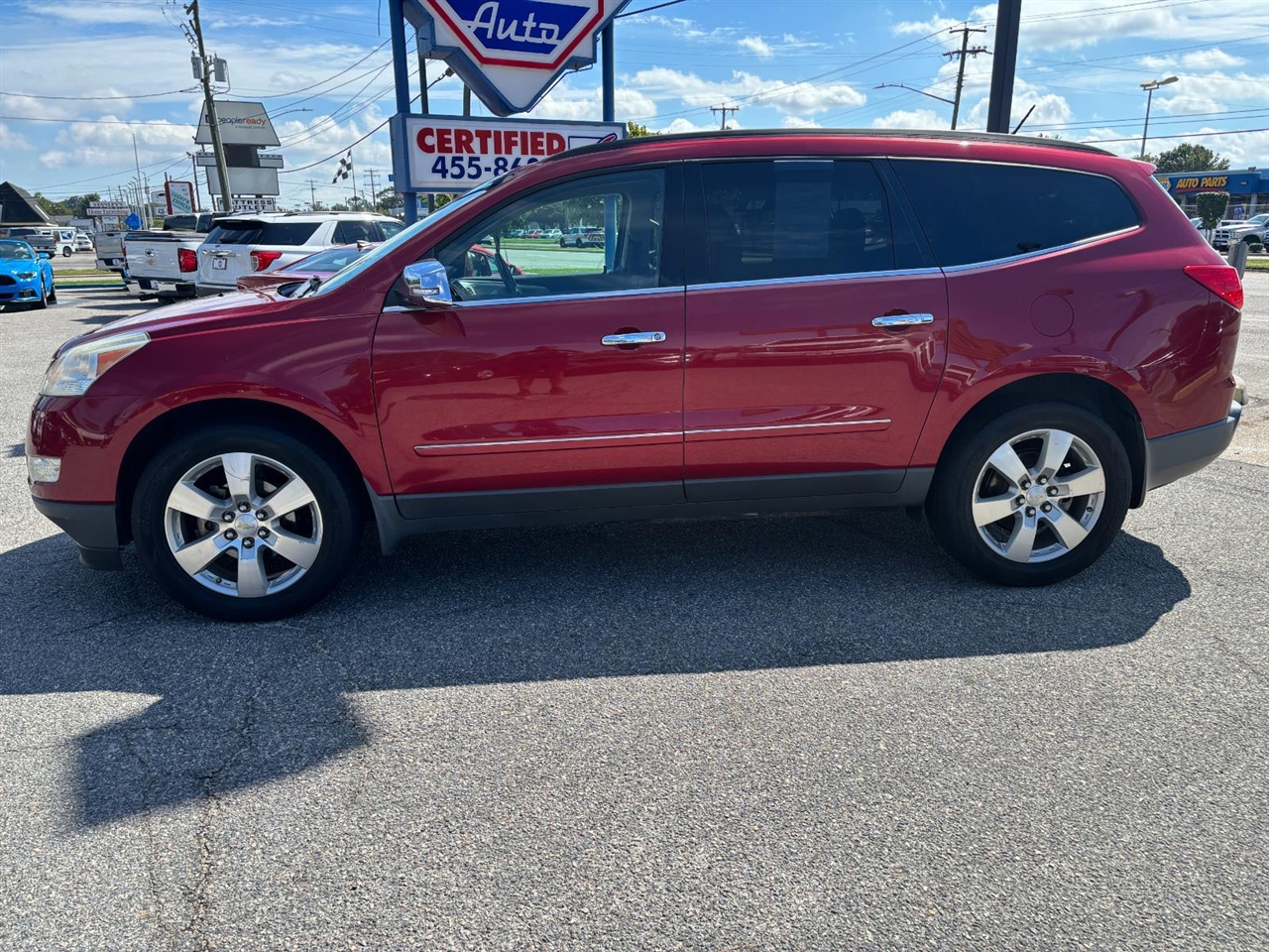 2012 Chevrolet Traverse LTZ photo 3