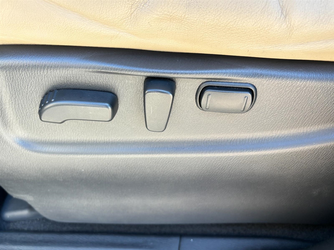 Nissan Armada SL AWD 2017 Nissan Armada SL AWD 2017