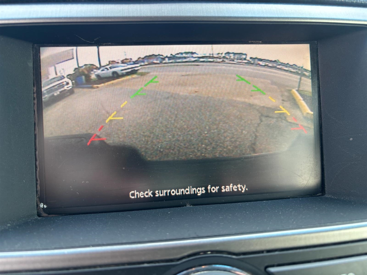 Nissan Armada SV 4WD 2014