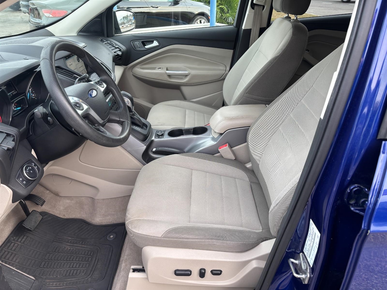 Ford Escape SE FWD 2016