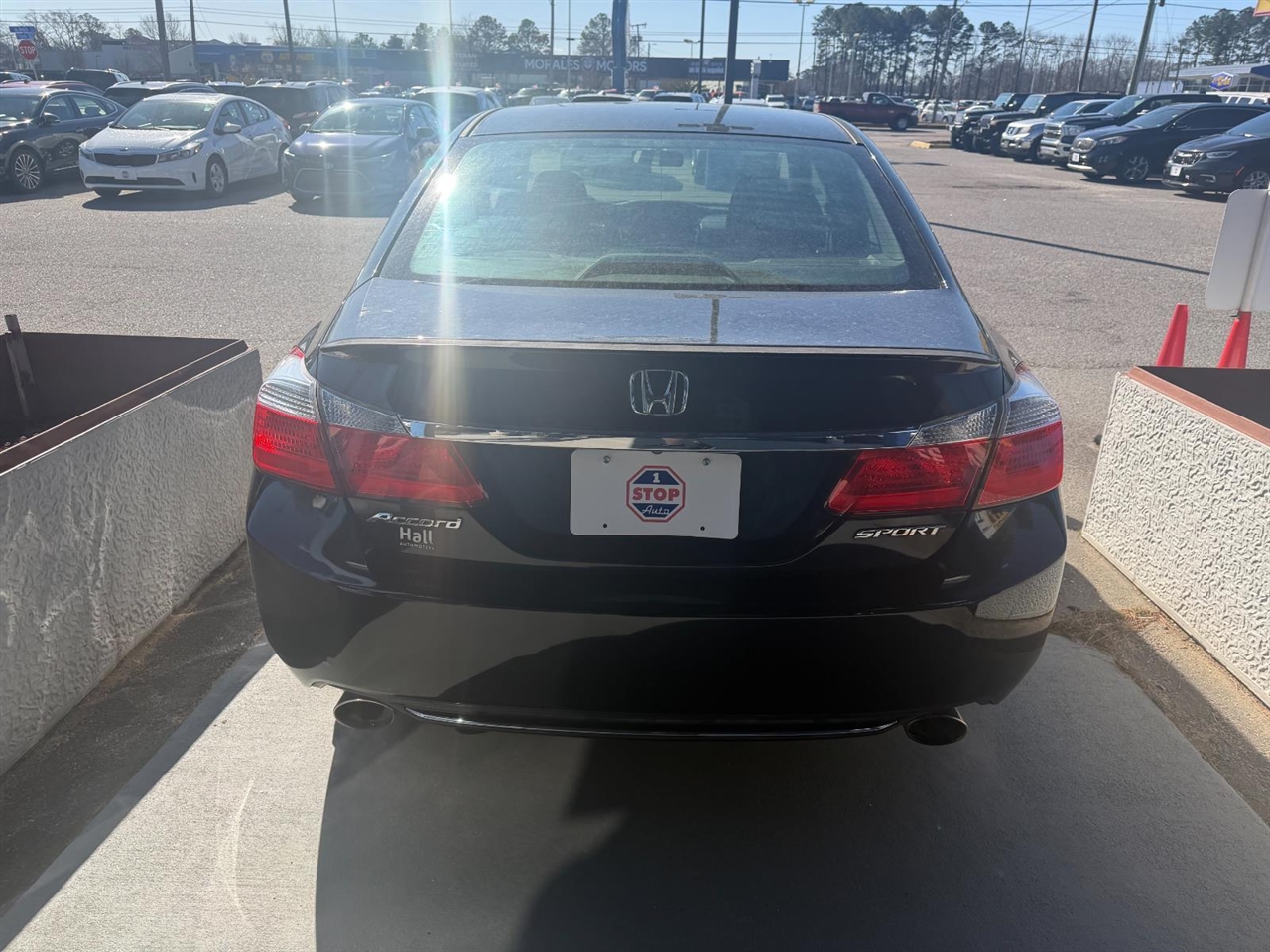 Honda Accord Sport Sedan 6-Spd MT 2013