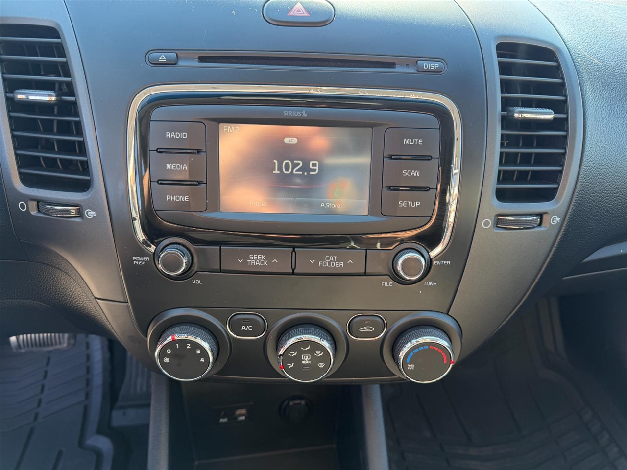 Kia Forte LX 6A 2018