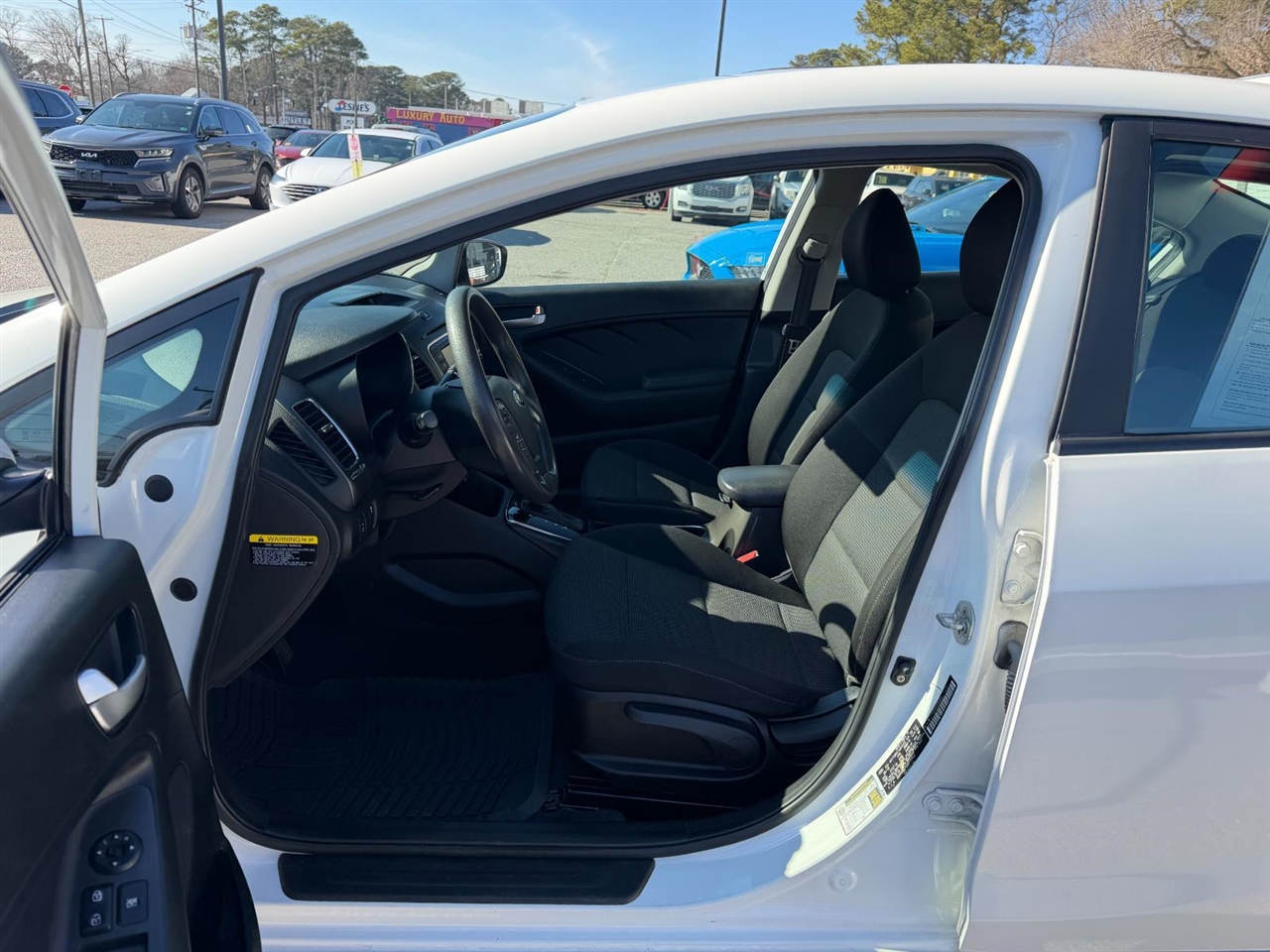 Kia Forte LX 6A 2018