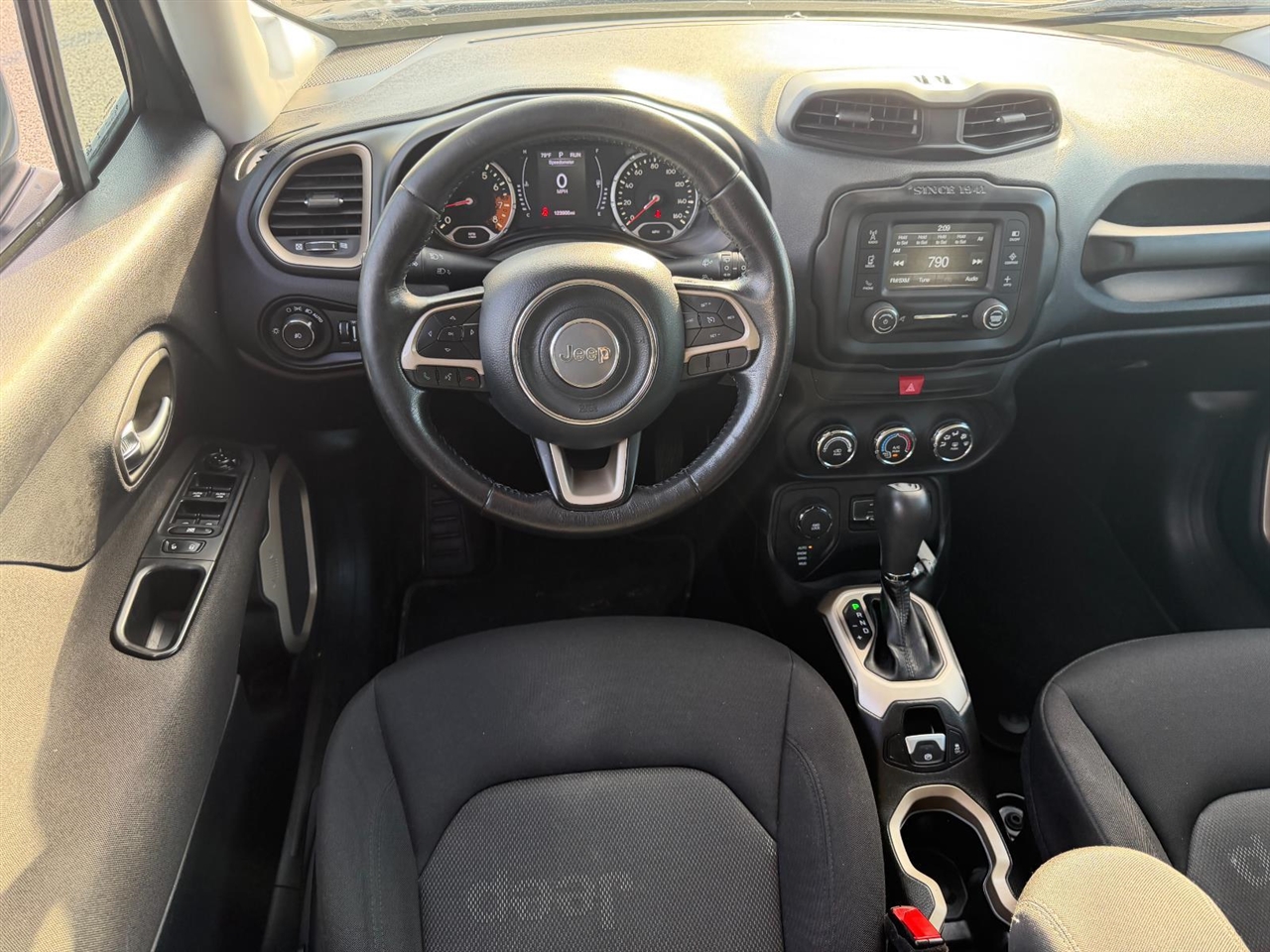 Jeep Renegade Latitude 4WD 2017
