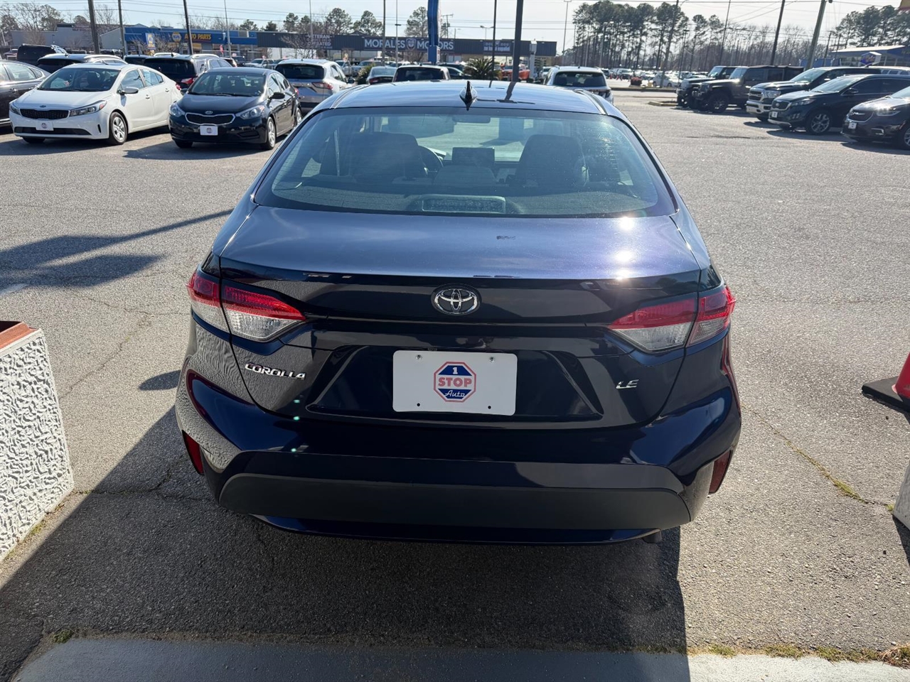 Toyota Corolla LE 2022