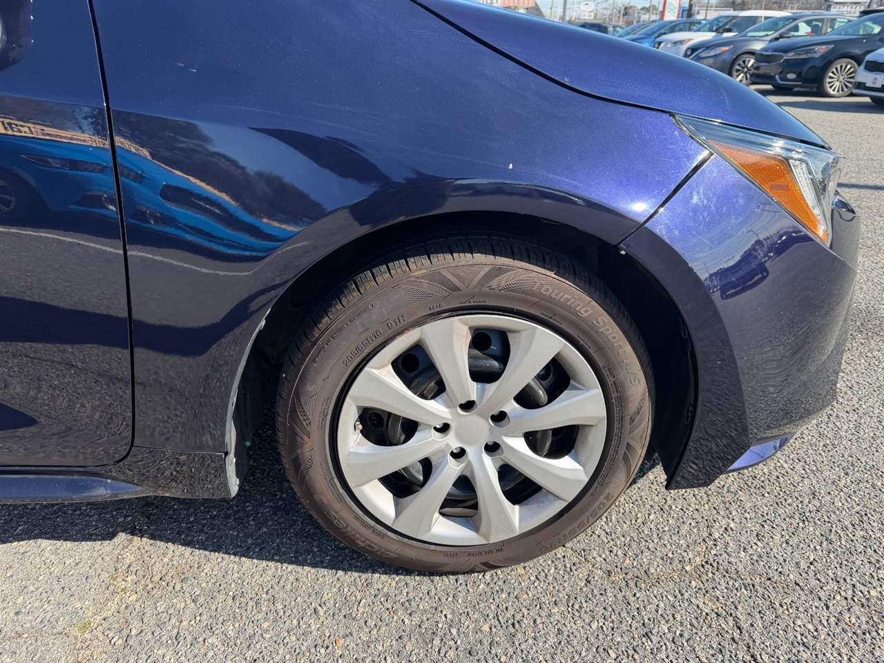 Toyota Corolla LE 2022