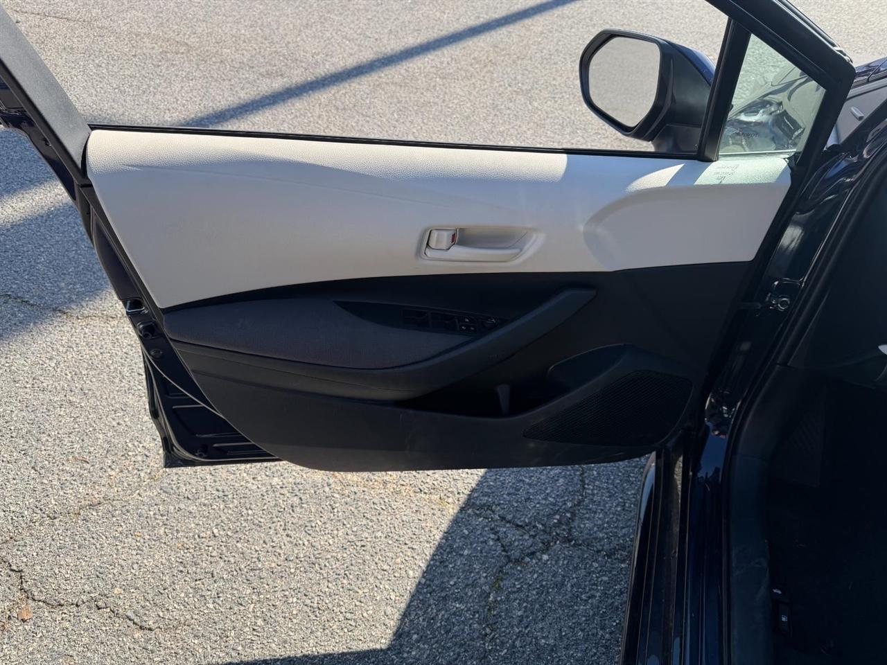 Toyota Corolla LE 2022