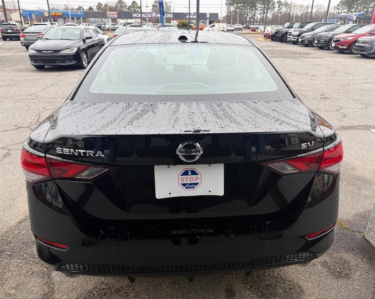 Nissan Sentra SV 2022