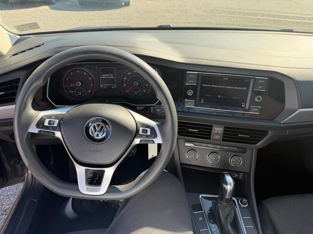 Volkswagen Jetta 1.4T S 8A 2019