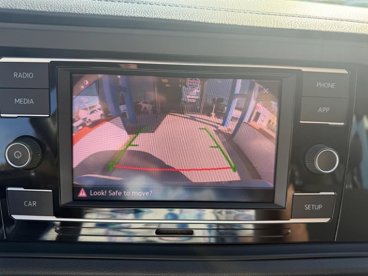 Volkswagen Jetta 1.4T S 8A 2019