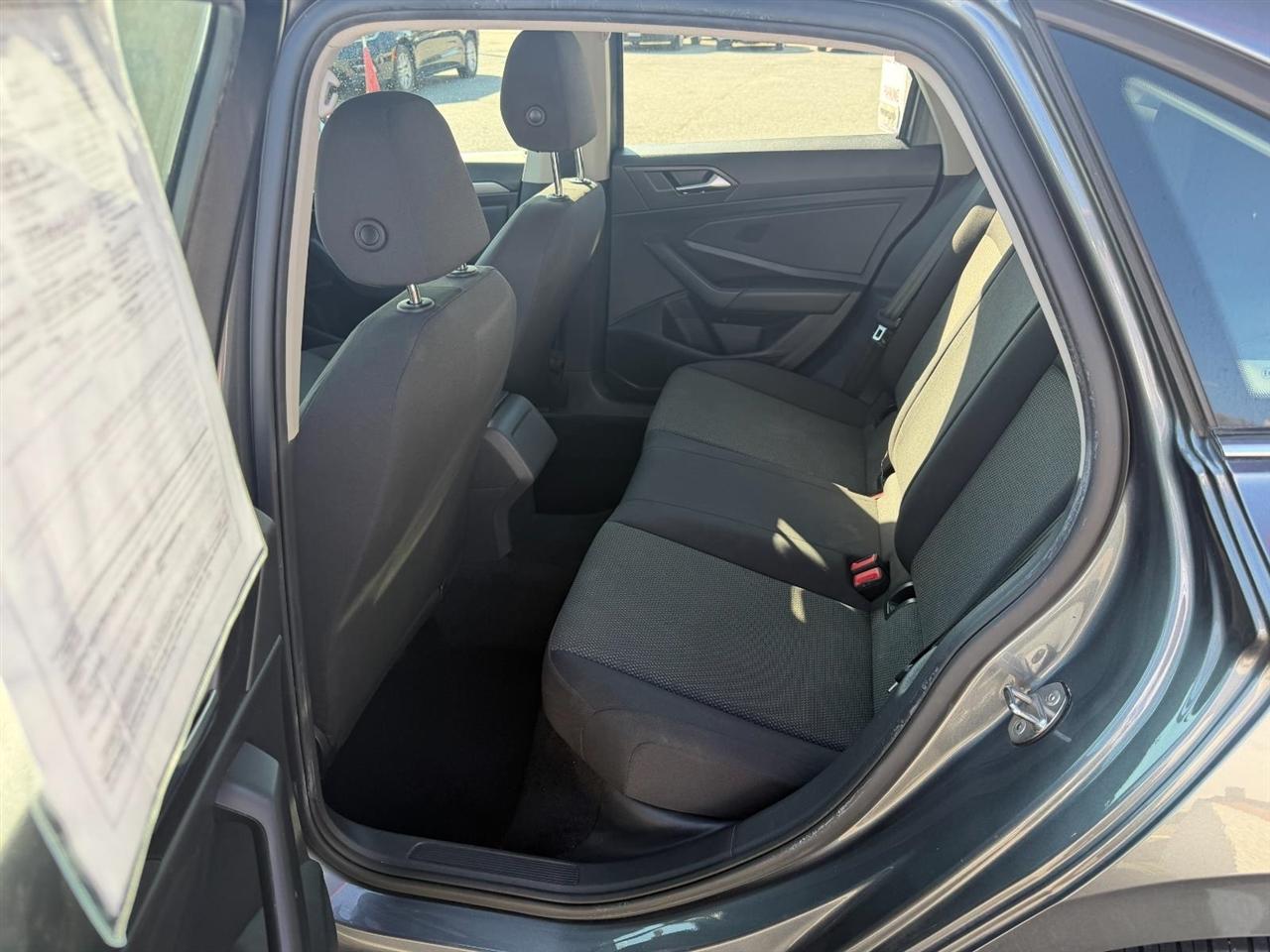 Volkswagen Jetta 1.4T S 8A 2019