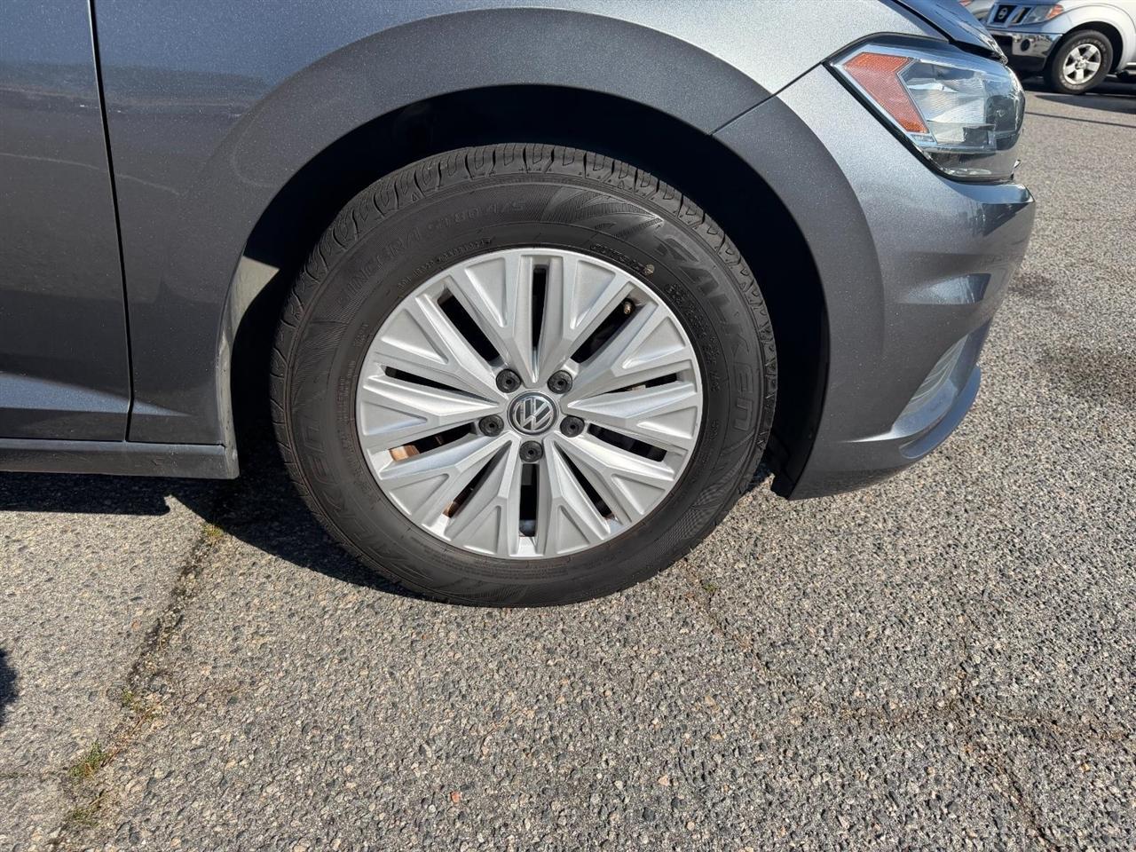 Volkswagen Jetta 1.4T S 8A 2019