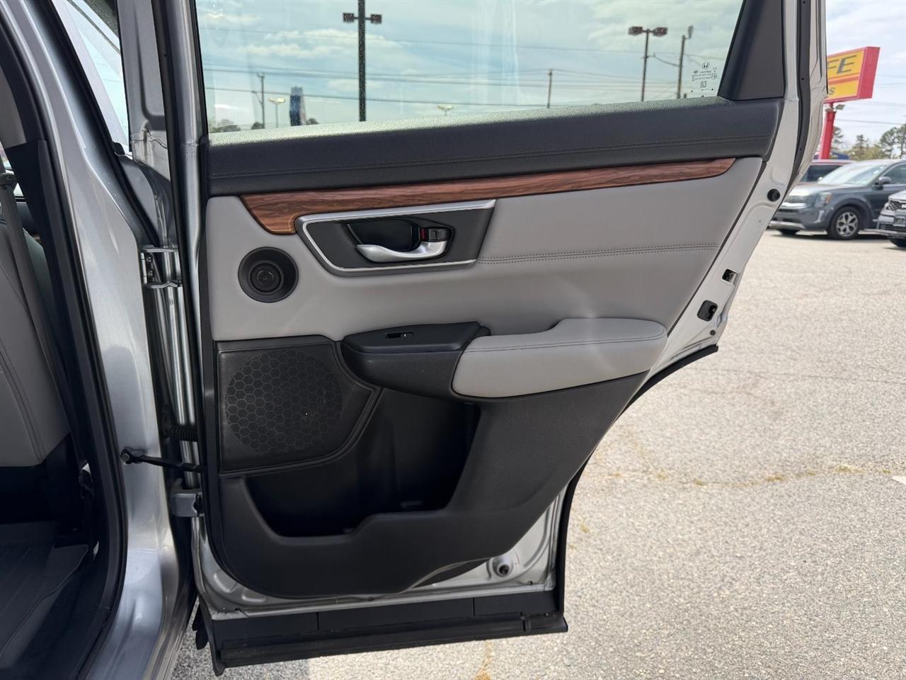 Honda CR-V Hybrid Touring 2020