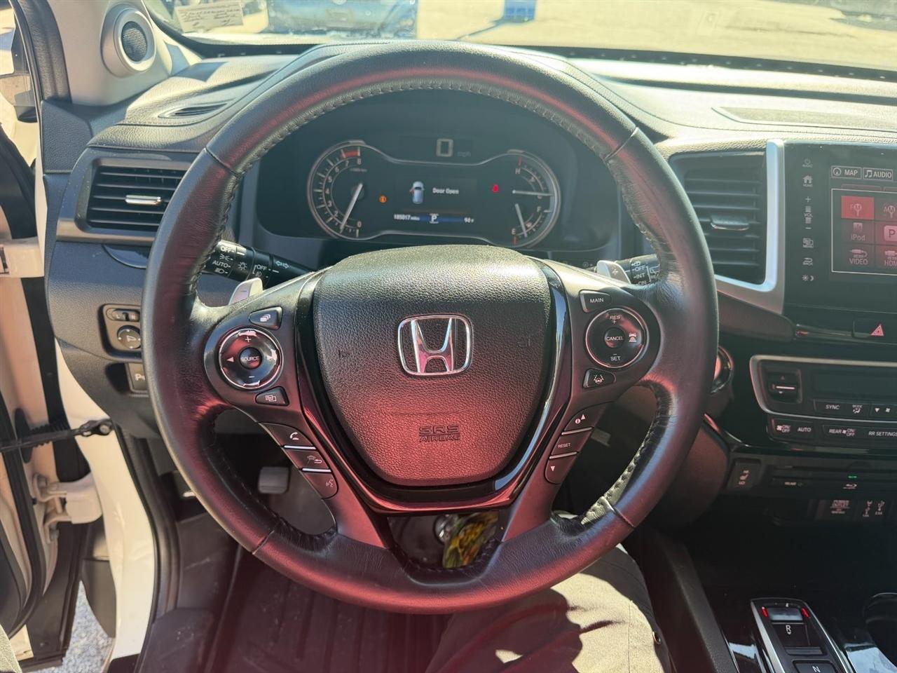 Honda Pilot Touring 2WD 2018