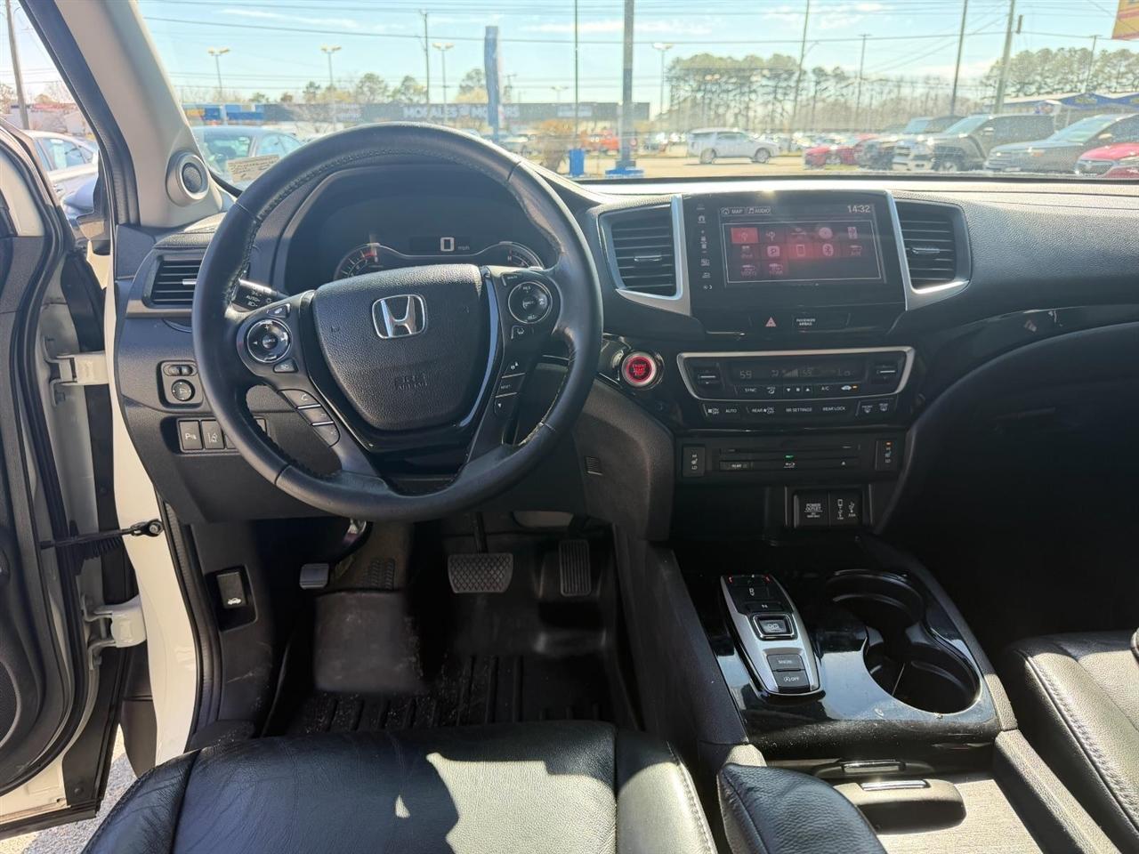 Honda Pilot Touring 2WD 2018