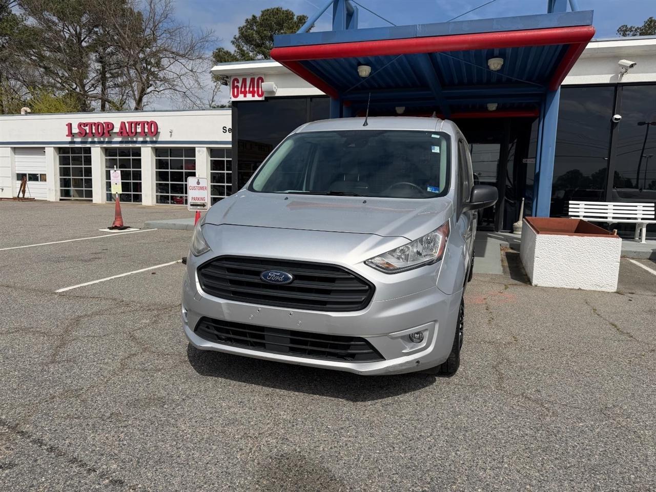 2019 Ford Transit Connect Cargo Van XLT LWB w/Rear Liftgate