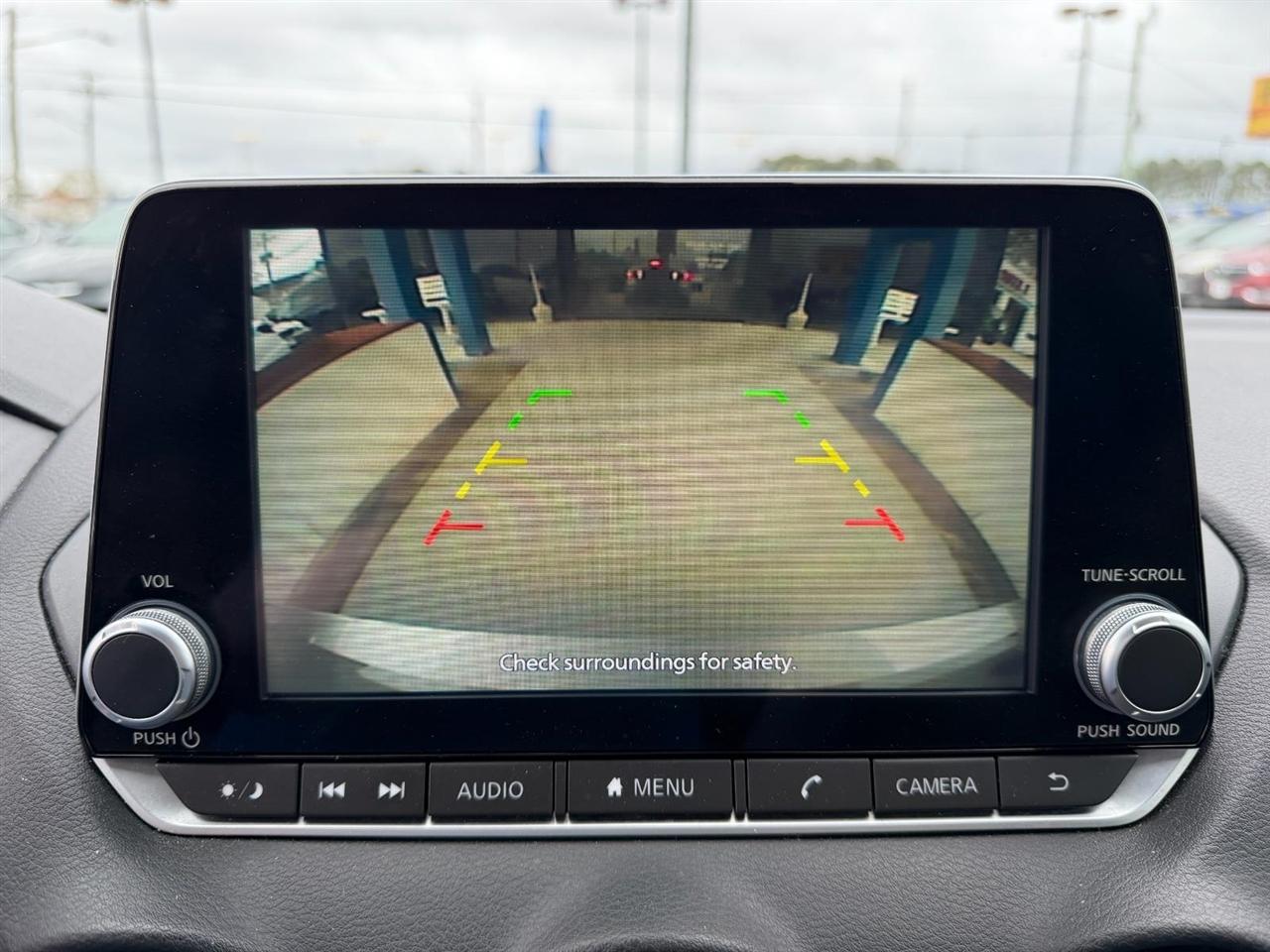 Nissan Sentra SV 2022