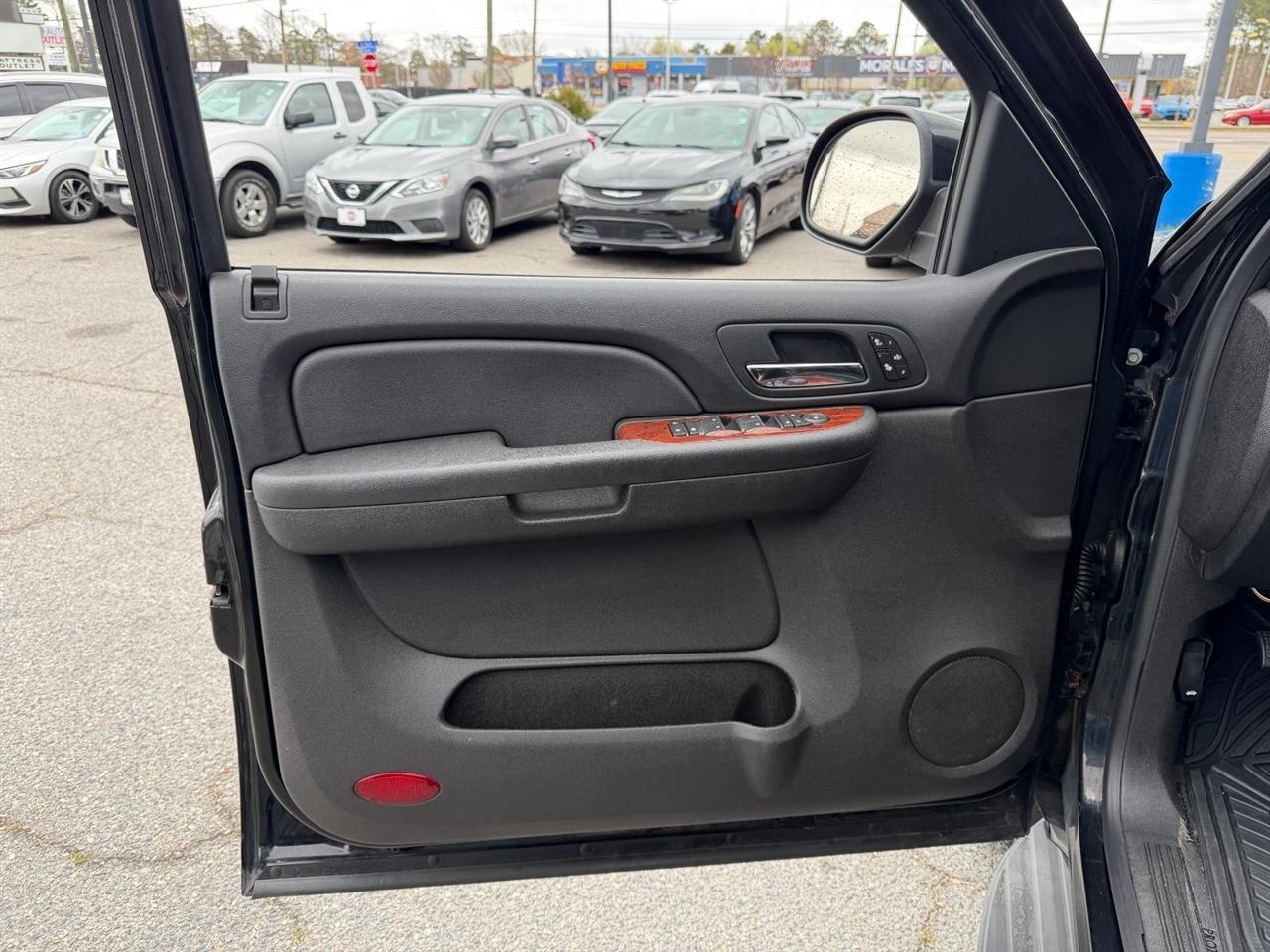 Chevrolet Tahoe LT1 4WD 2009