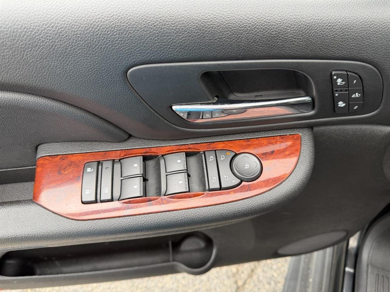 Chevrolet Tahoe LT1 4WD 2009