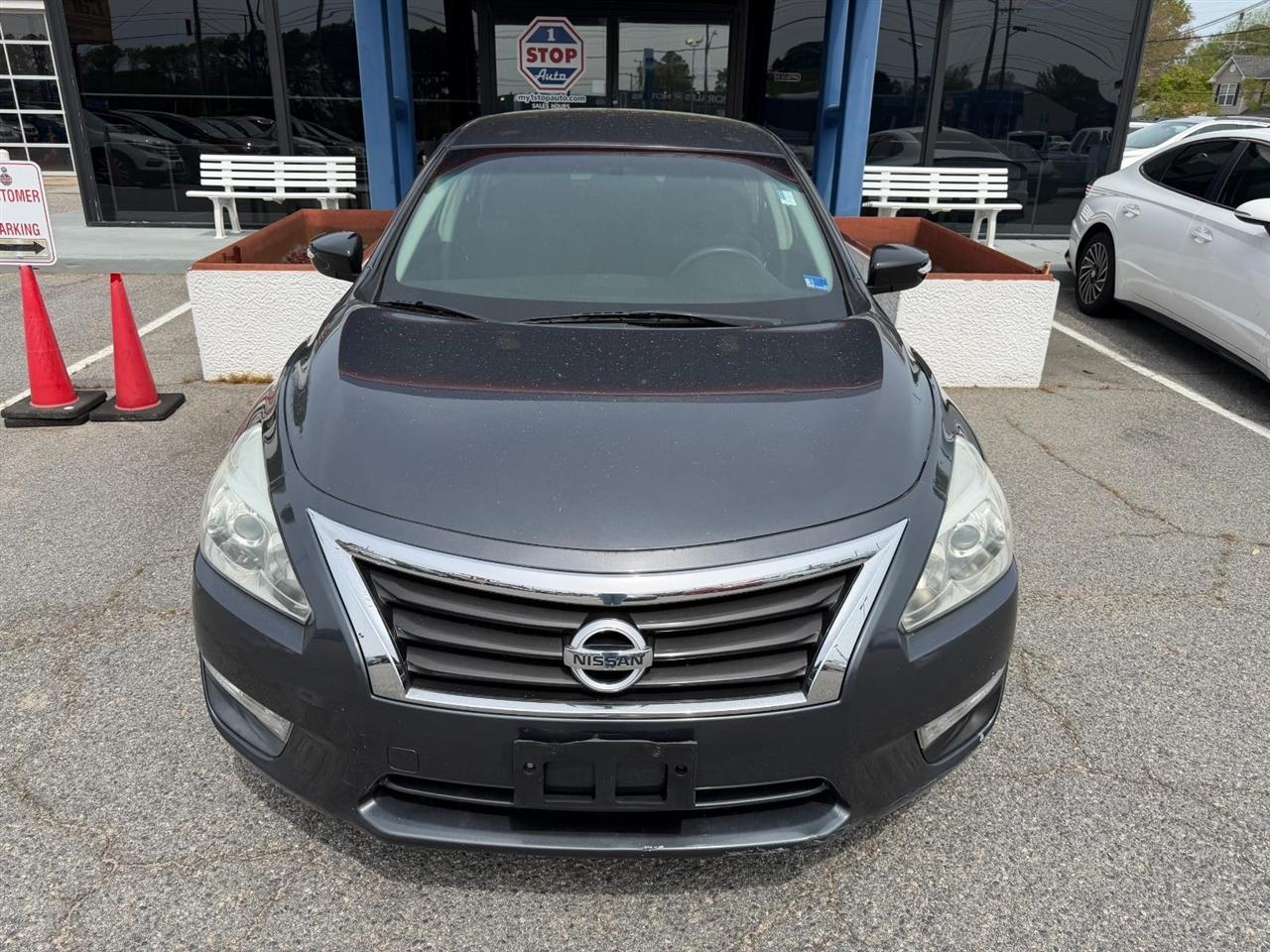 Nissan Altima 2.5 S 2013