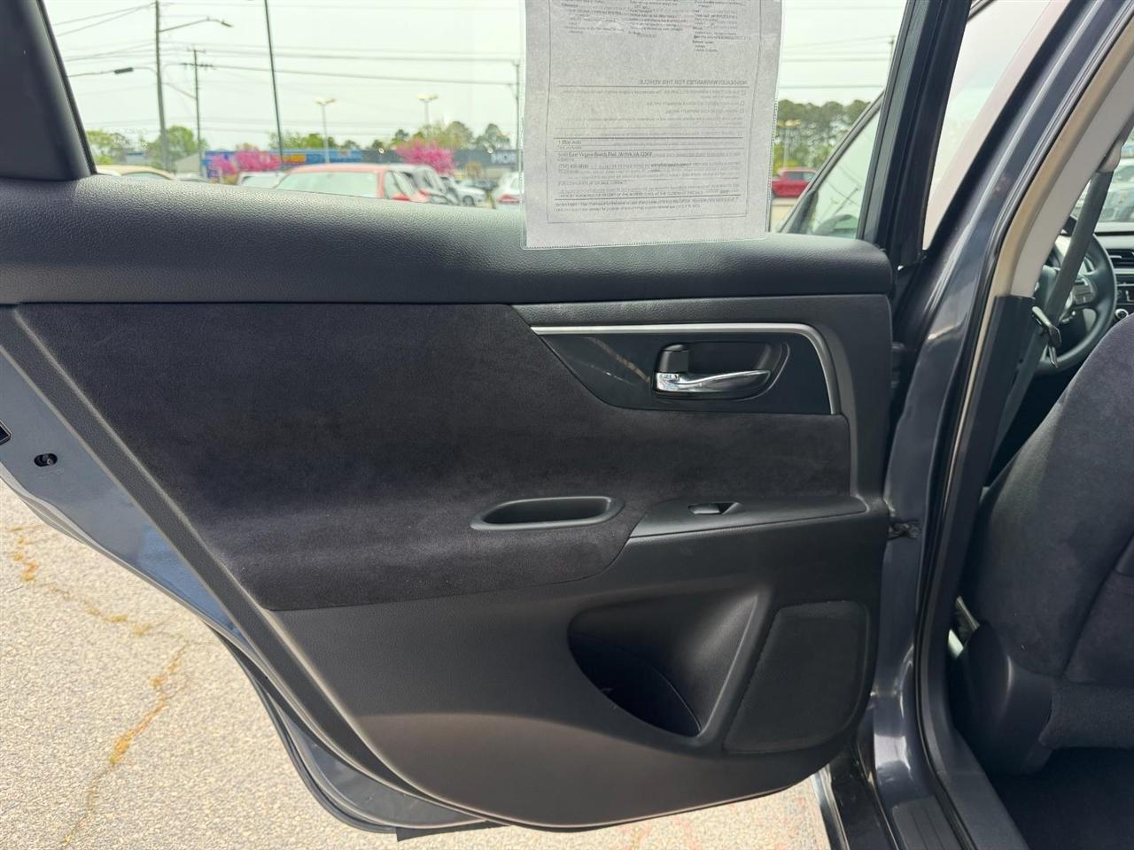 Nissan Altima 2.5 S 2013