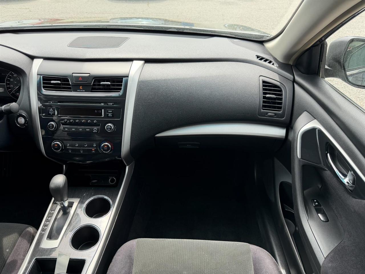 Nissan Altima 2.5 S 2013