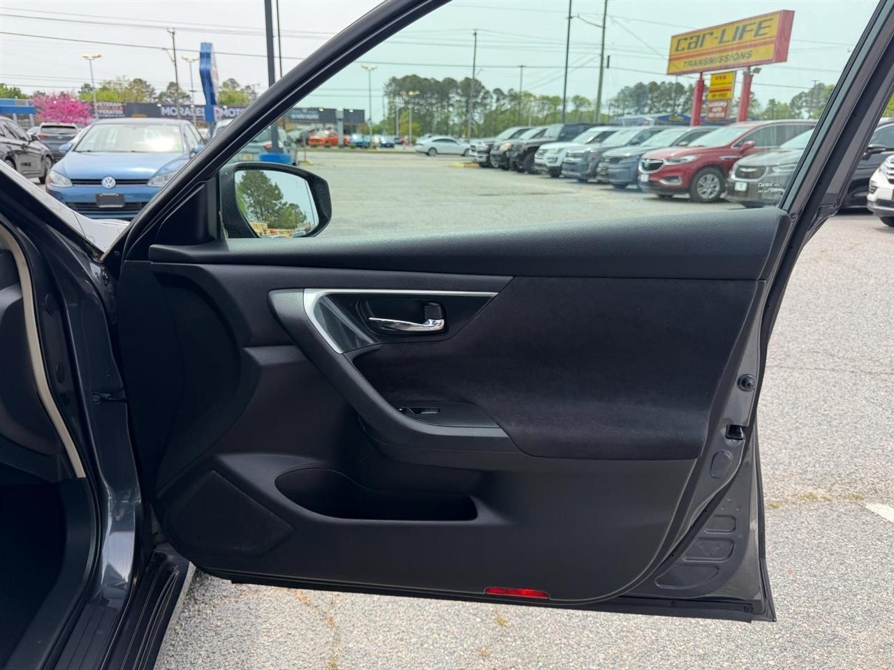 Nissan Altima 2.5 S 2013