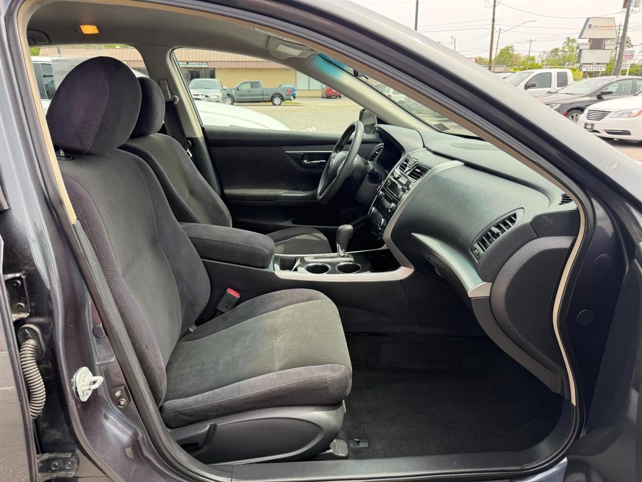 Nissan Altima 2.5 S 2013