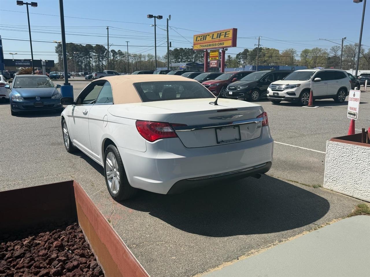Chrysler 200 Touring Convertible 2014