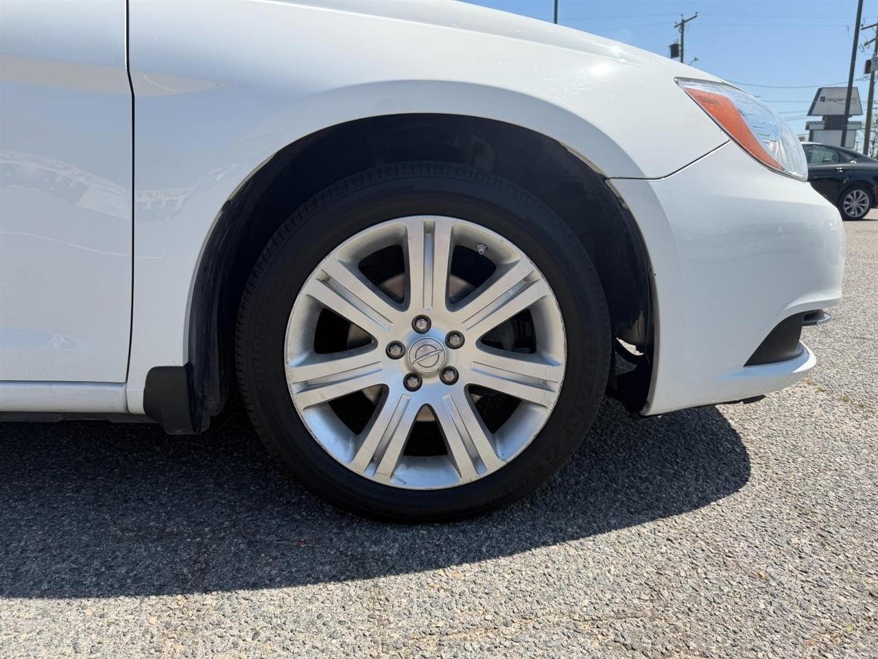 Chrysler 200 Touring Convertible 2014