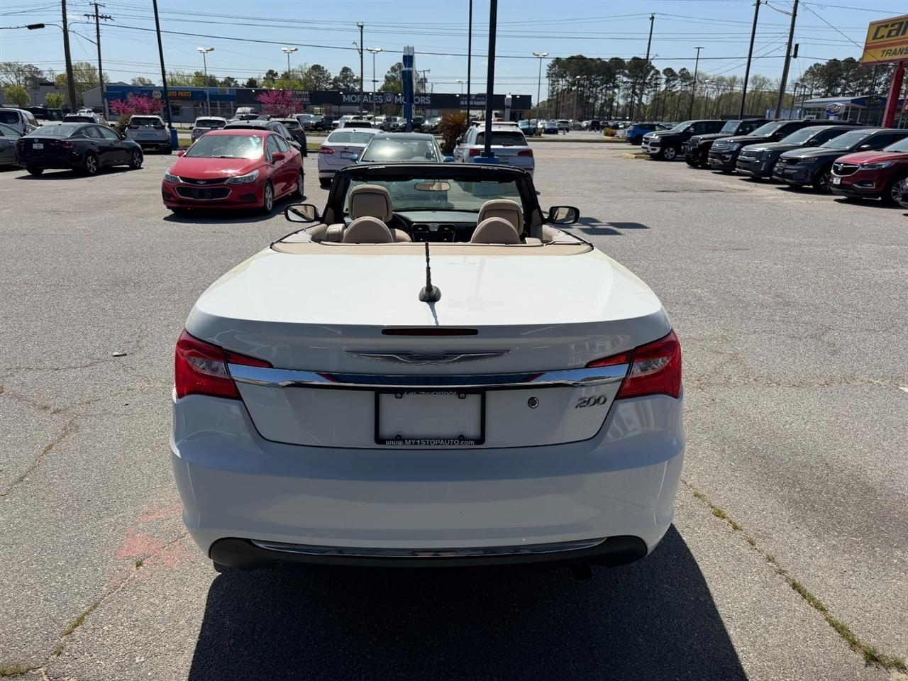 Chrysler 200 Touring Convertible 2014